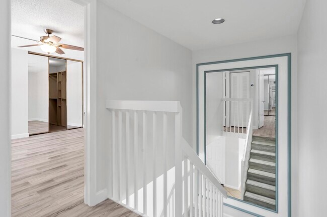 Building Photo - 8159 Andover Ct