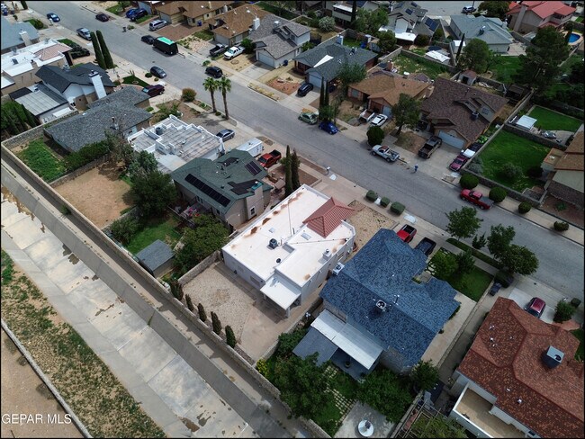 Building Photo - 11109 Loma Grande Dr