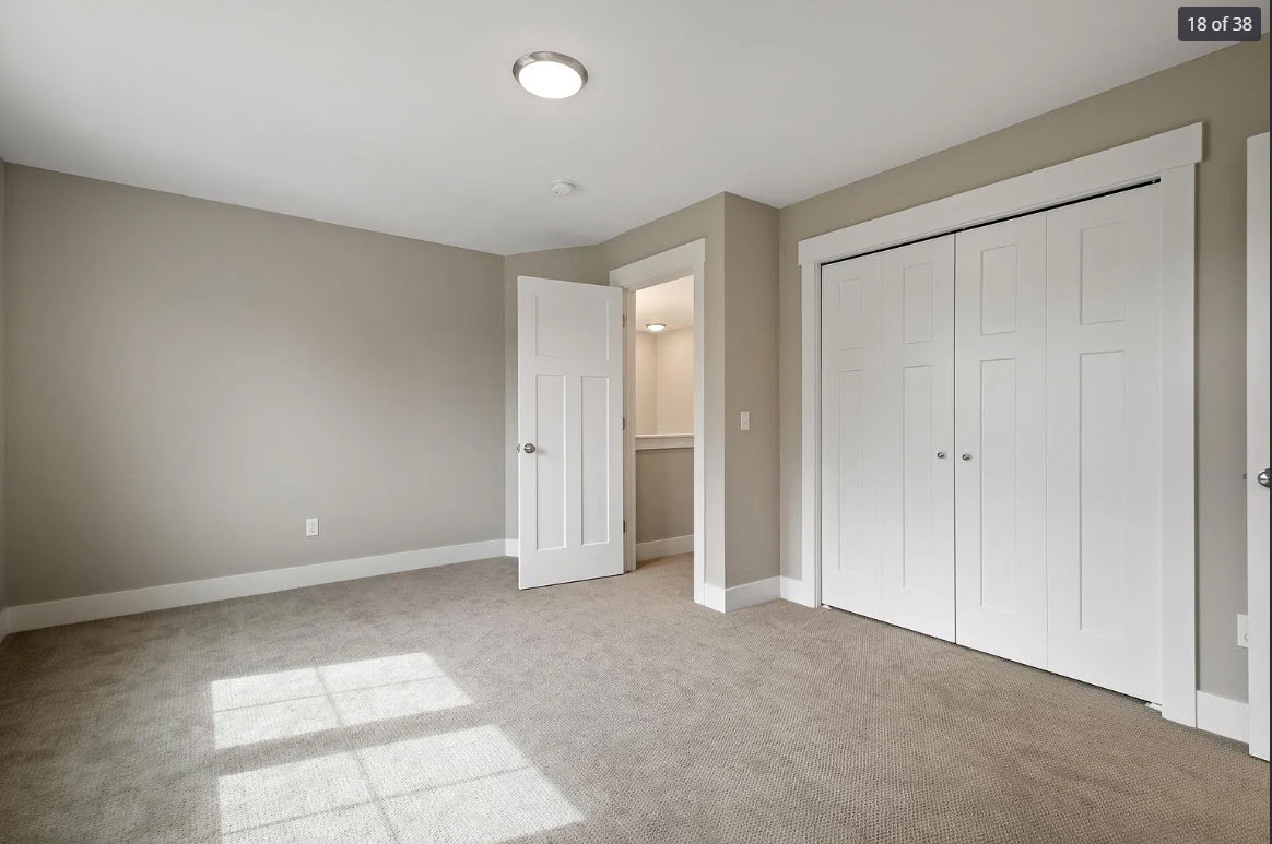 Building Photo - 5453 W Heathwood Dr SE