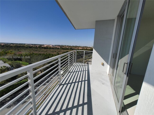 Building Photo - 7661 NW 107th Ave