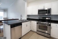 Building Photo - 12901 Centre Park Cir