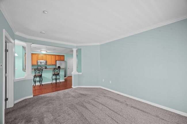 Building Photo - 6 Woodman Way