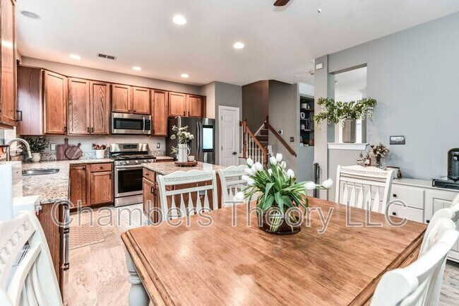 Building Photo - 15640 Avocet Loop