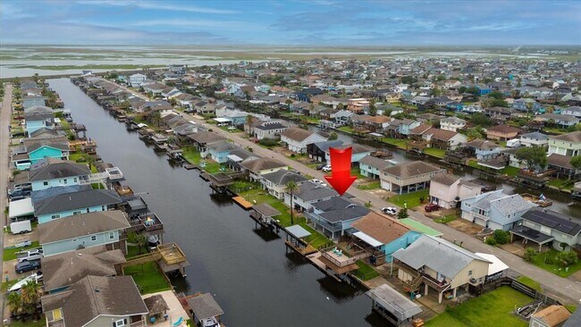 Building Photo - 1099 Redfish St