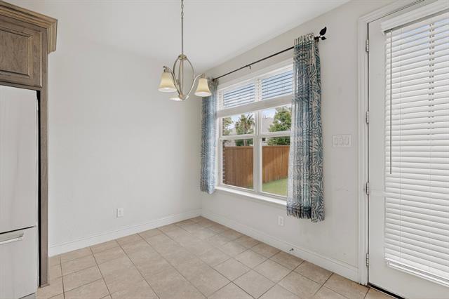 Building Photo - 151 Darian Dr
