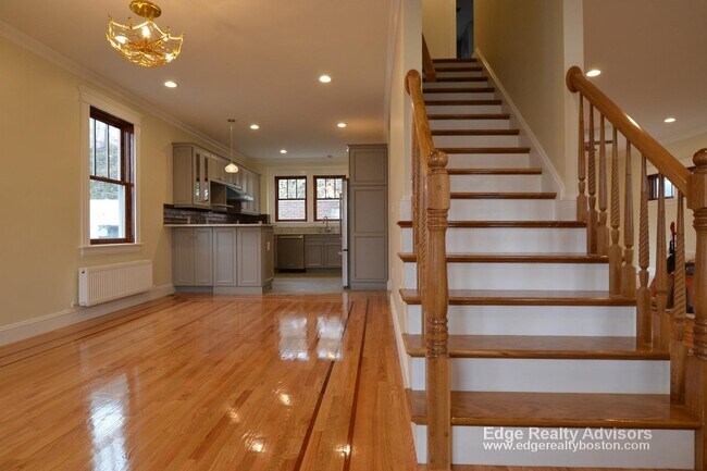 Building Photo - 38 Gerrish St