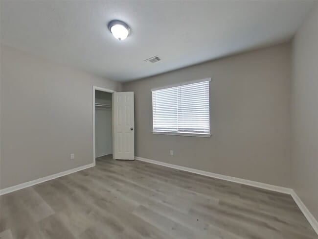Building Photo - 2311 Daneswood Ct