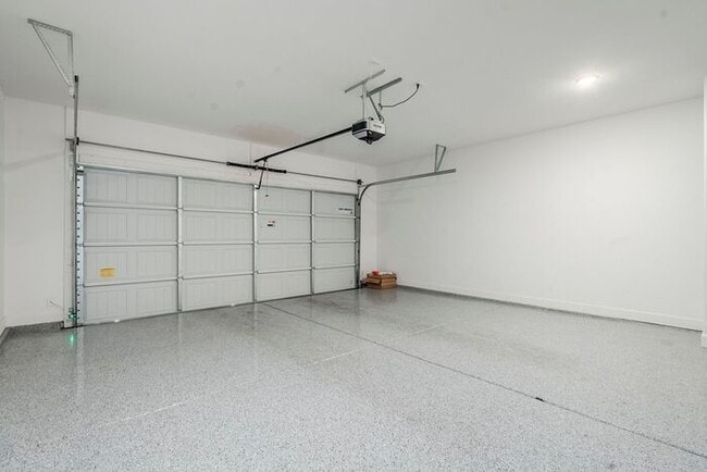 Building Photo - New Mattamy Home!