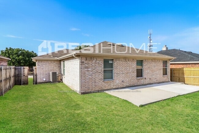 Building Photo - 10228 Dallam Ln