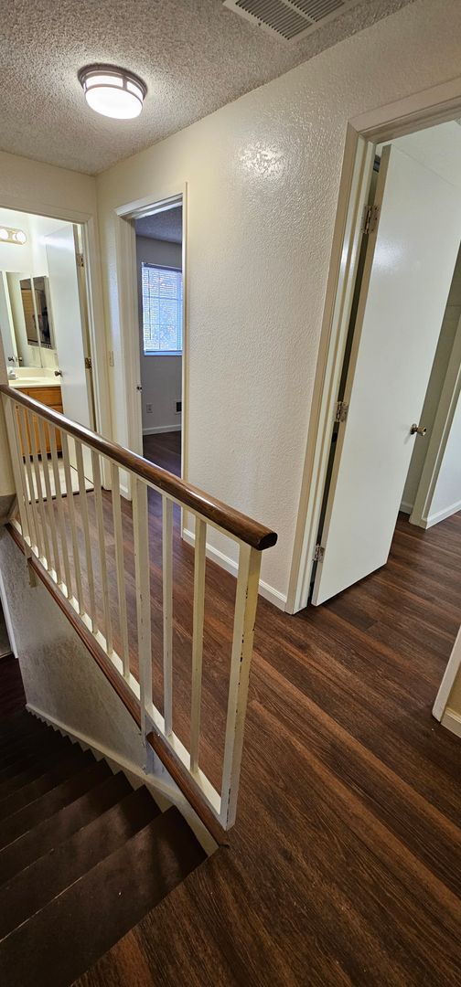 Building Photo - Updated 3-Bedroom Sparks Home | 1,500+ Sq Ft | 2.5 Baths | Fireplace | Fenced Yard | $2,400