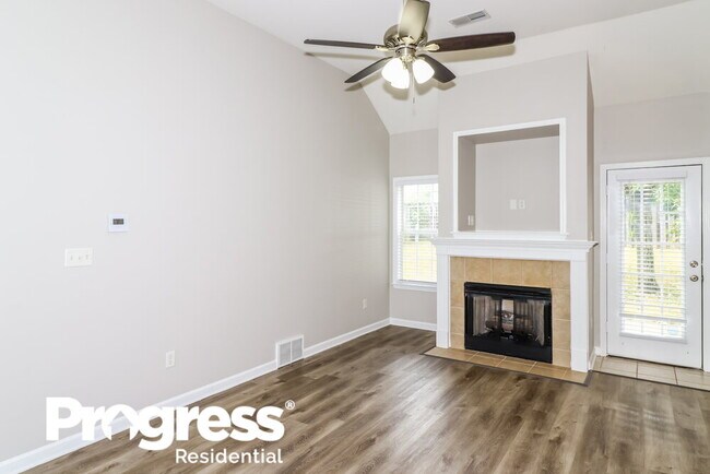 Building Photo - 959 Nesting Wood Cir W
