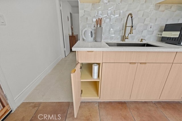 Building Photo - 1095 Bonita St