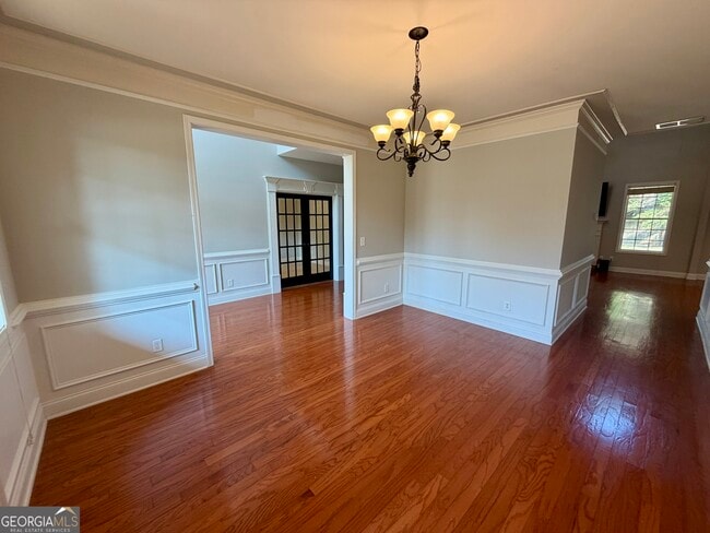 Building Photo - 301 Conway Ct