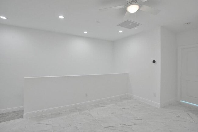 Building Photo - Gorgeous New 3 bedroom 2.5 Townhouse in Deerfield Beach, Sandpiper Pointe (2 Story)