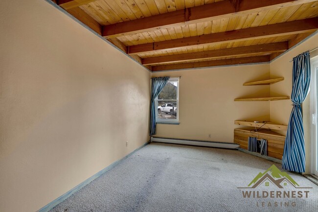 Building Photo - 4400 Lodge Pole Circle