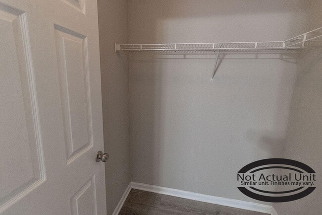 Building Photo - 4012 Arctic Fox Dr