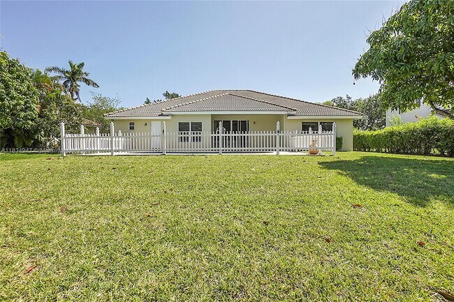 Building Photo - 1574 NW 103rd Terrace