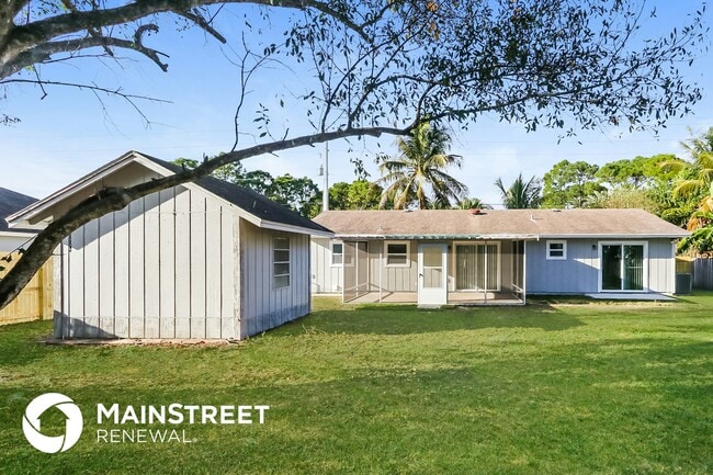 Building Photo - 266 SW Voltair Terrace