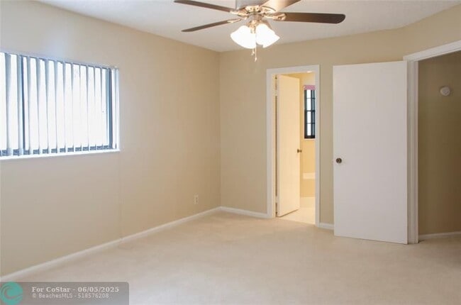 Building Photo - 8638 Eagle Run Dr