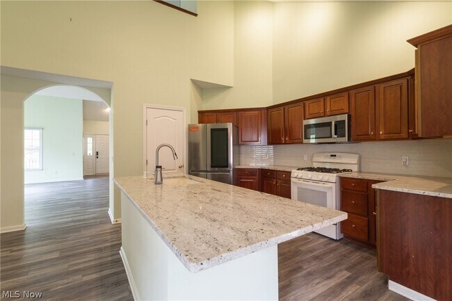 Building Photo - 14480 Quail Ridge Dr