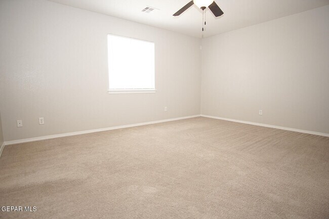 Building Photo - 14206 Otter Point Ct
