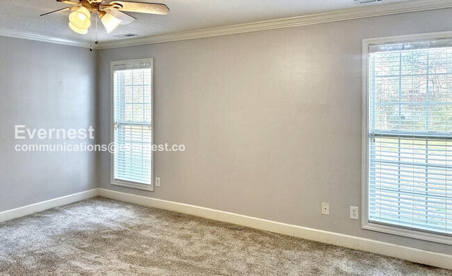 Building Photo - 115 Nasa Way