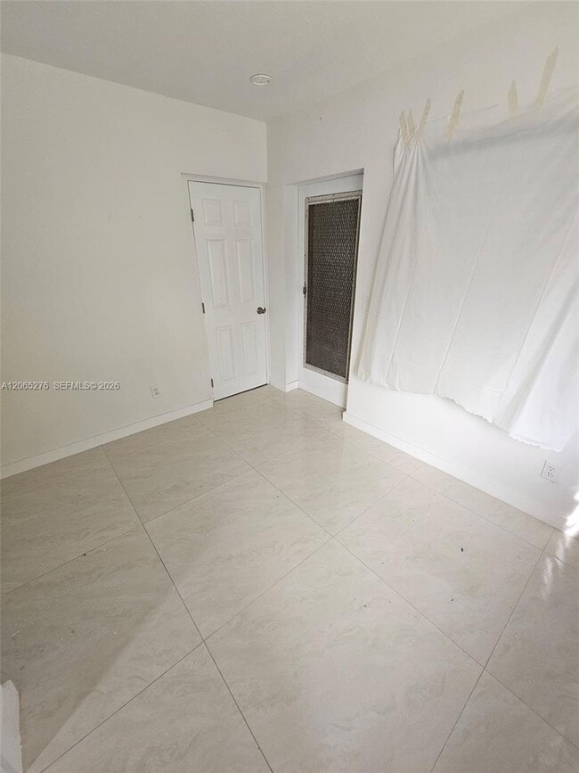 Building Photo - 4473 Parmely St