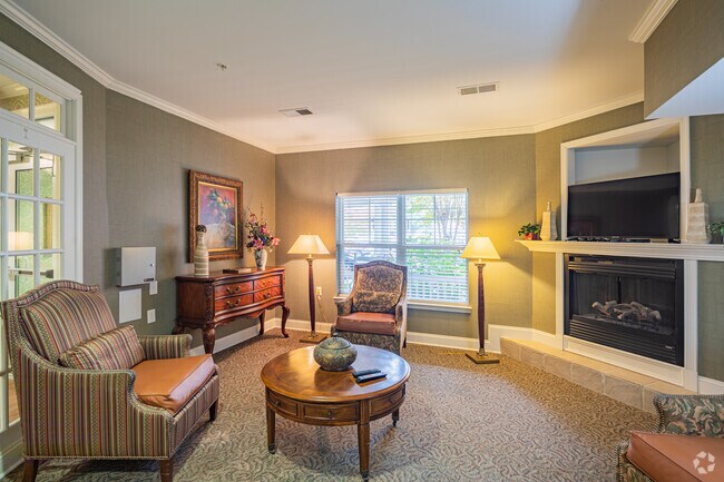 Alexander Heights Luxury Senior Apartments - Fredericksburg, VA ...