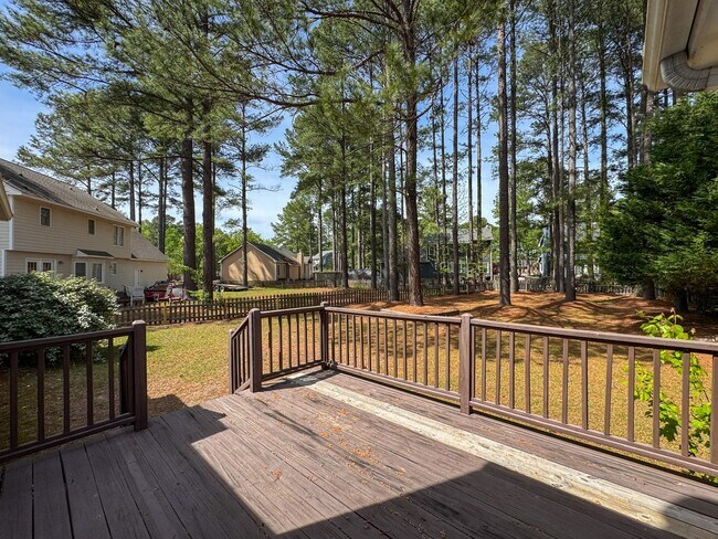 Building Photo - Charming 4 Bed 2 Bath Home in Jack Britt