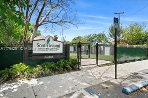 Building Photo - 6330 SW 79th St
