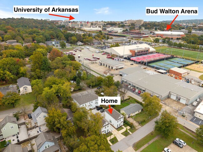 Building Photo - 1632 Neptune St