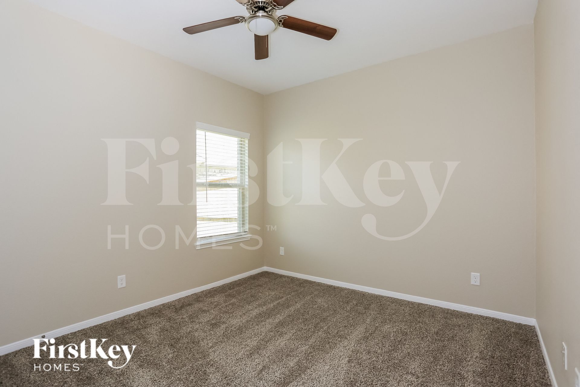 Building Photo - 12934 Crombie Dr