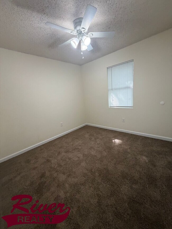Building Photo - 3 Bedroom House in Hephzibah For Rent.