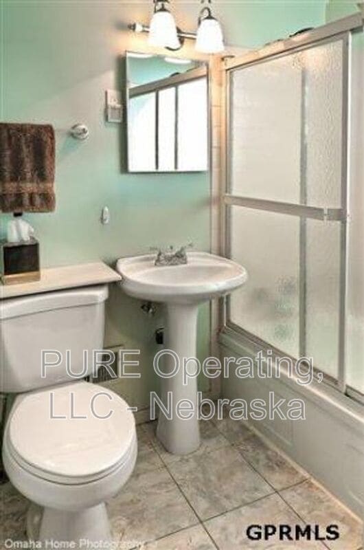 Building Photo - 1009 N 49th Ave