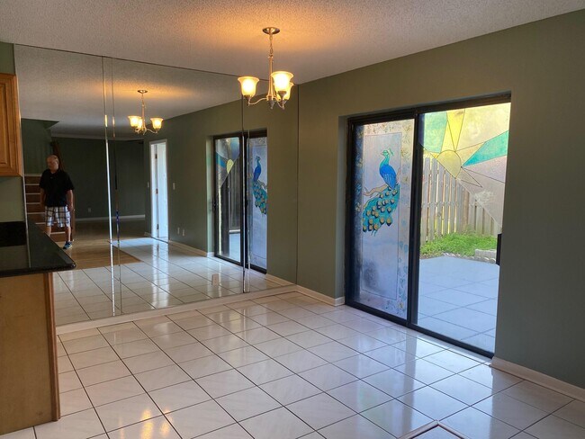Building Photo - 1705 Forest Lakes Cir