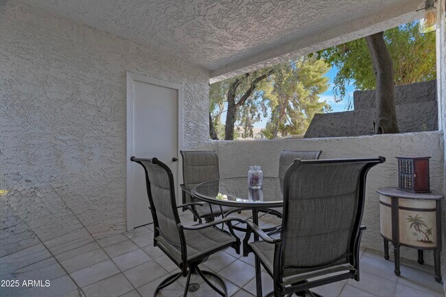 Building Photo - 5102 N 31st Pl