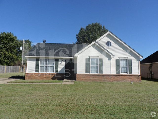 Building Photo - 4344 Cleopatra Dr