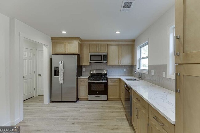 Building Photo - 1225 Shelton Way