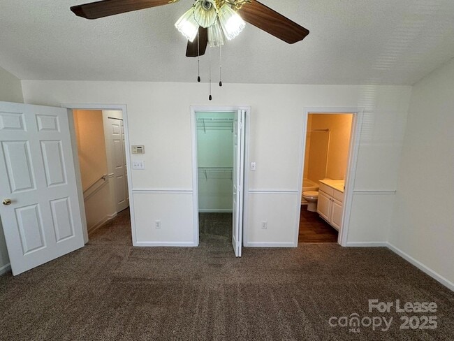 Building Photo - 8419 Southgate Commons Dr