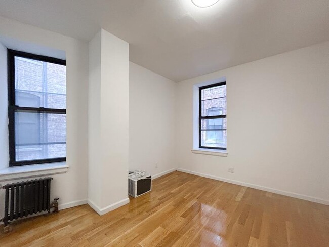 Building Photo - 2 bedroom in NEW YORK NY 10031