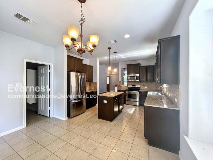 Building Photo - 817 Noatak Trail