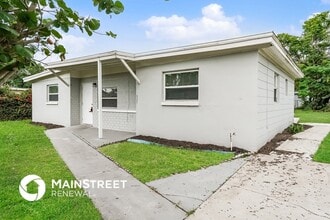 Building Photo - 1507 Gardenia Ave