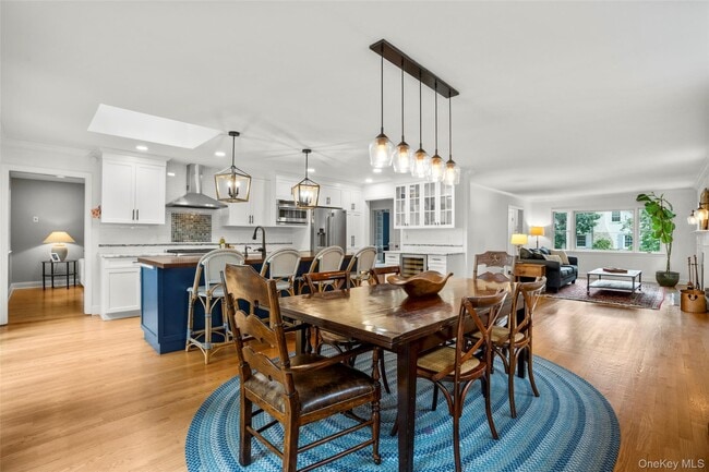 Building Photo - 42 Iselin Terrace