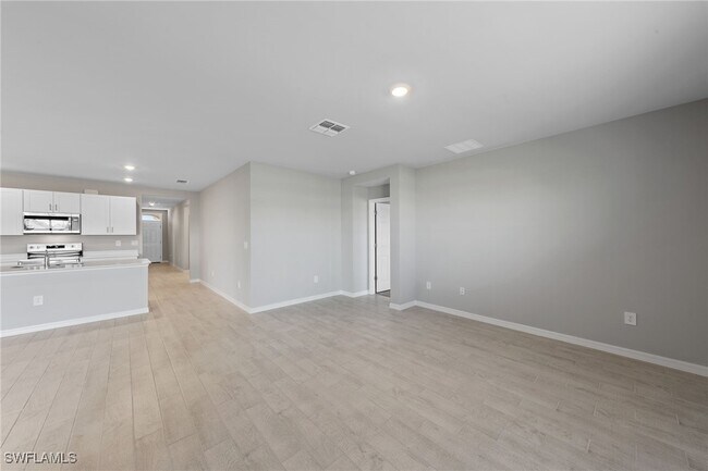 Building Photo - 3639 Crosswater Dr