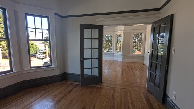 Building Photo - 1201 Willard St