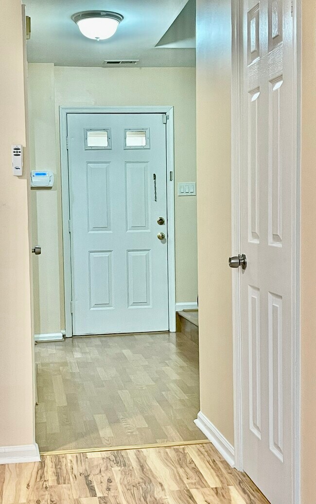Building Photo - 86 Teal Ct