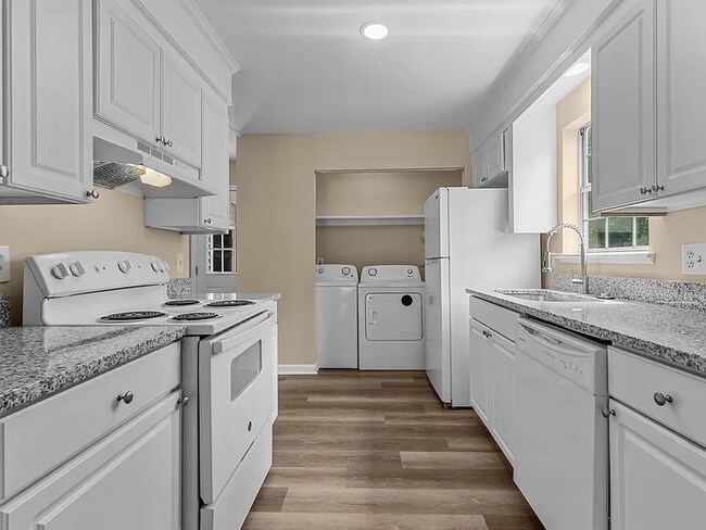 Building Photo - 207 Townes Ct