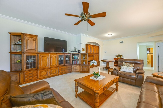 Building Photo - 25031 Banbridge Ct