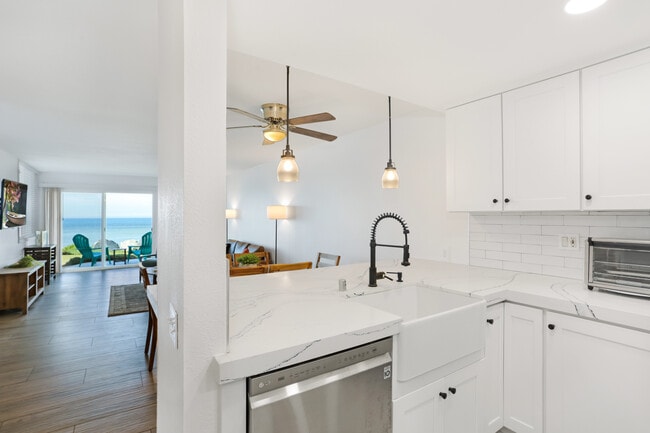 Building Photo - 1244 Seacoast Dr