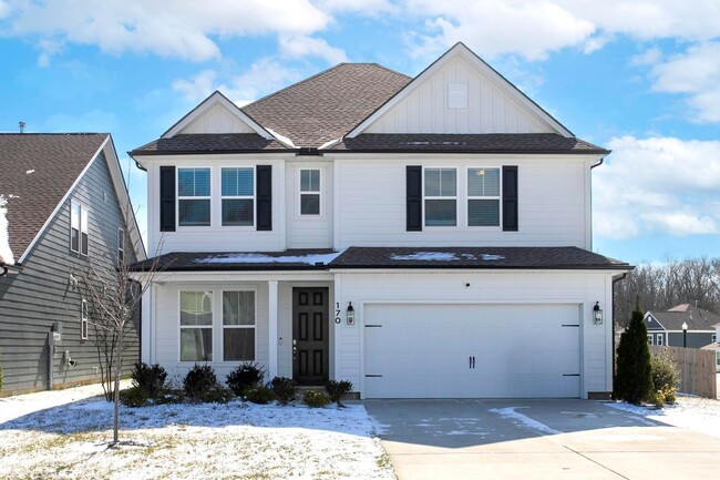 Building Photo - Gorgeous Home in La Vergne